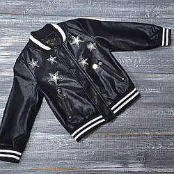 Куртка для мальчиков из экокожи черная Phillip Plein со звездами