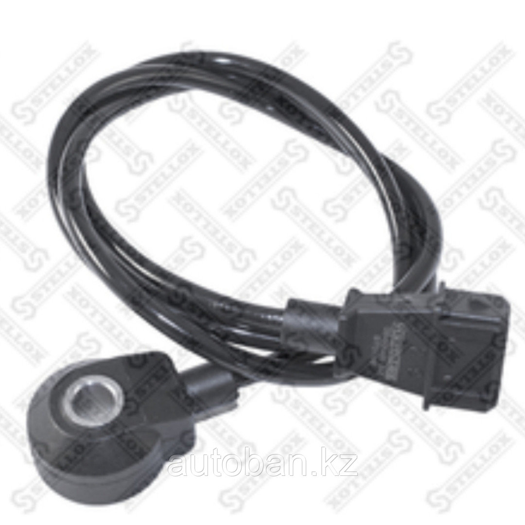 Датчик детонации Audi 80/100/A4/A6/ Volkswagen Golf /Passat 1990-
