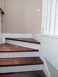 Лестница с деревянными балясинами и перилами, фото 4