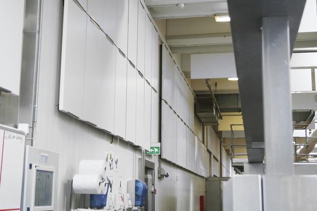 Вертикальный настенный звукопоглотитель Ecophon Hygiene Advance Wall