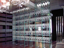 Мебель из стекла