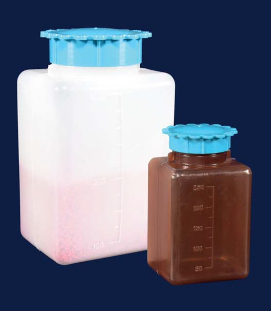 Бутыль широкогорлая полиэтиленовая, квадратная, V-50 мл, с винт.герметичной крышкой и уплотнением (PE) (ISOLAB)