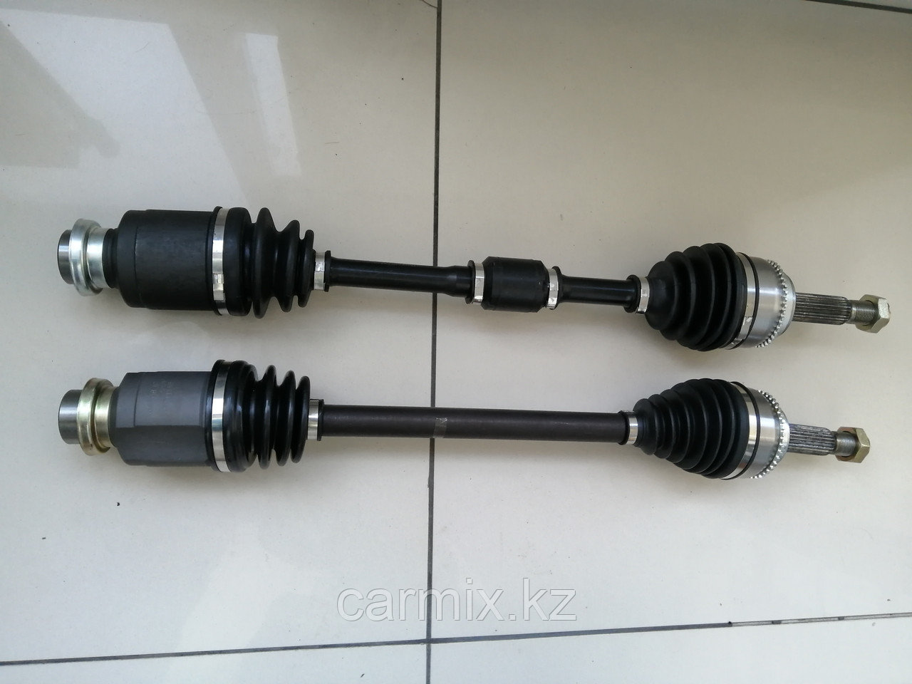 Привод передний правый MITSUBISHI OUTLANDER CU4W, CU2W, CU5W