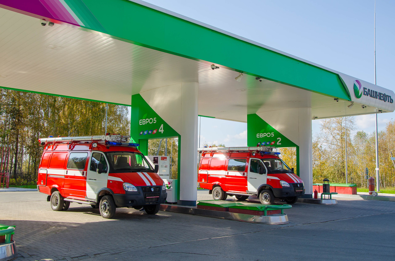 Пожарный автомобиль первой помощи АПП-0,5-5(27057) на базе ГА3-27057