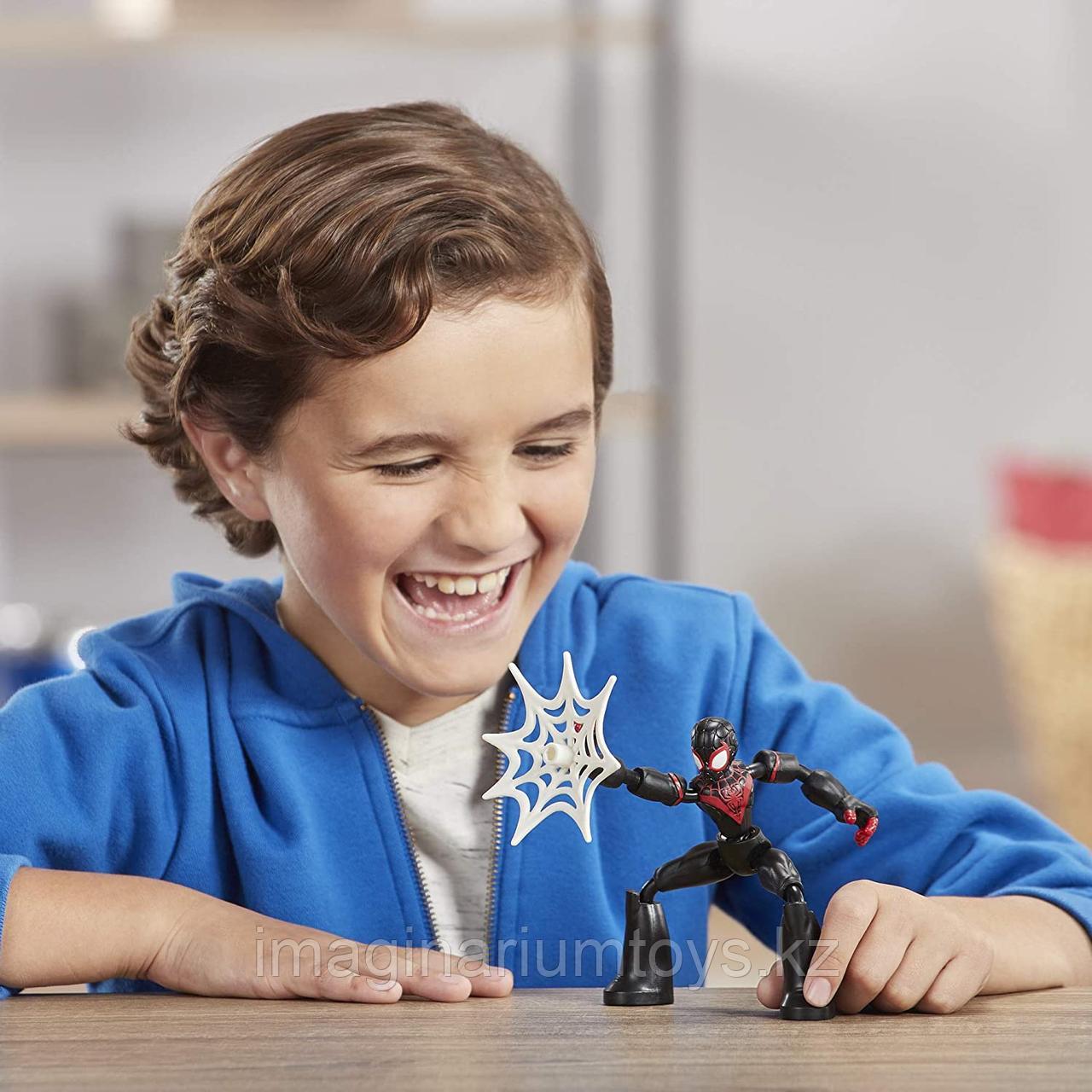 Спайдермен Майлз Моралес фигурка 15 см Hasbro