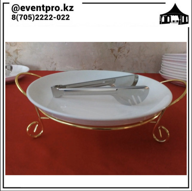 Кенет душта бір адам кіріп келді