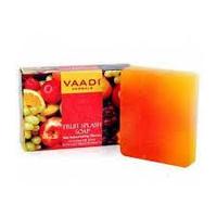 Восстанавливающее фруктовое мыло для лица и тела Ваади (Vaadi Fruit Splash Soap)