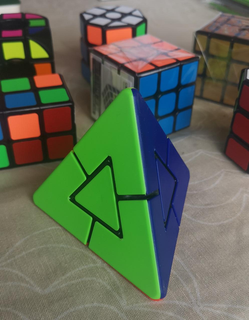 Детские кубика Рубика Пирамида, треугольный кубик рубик