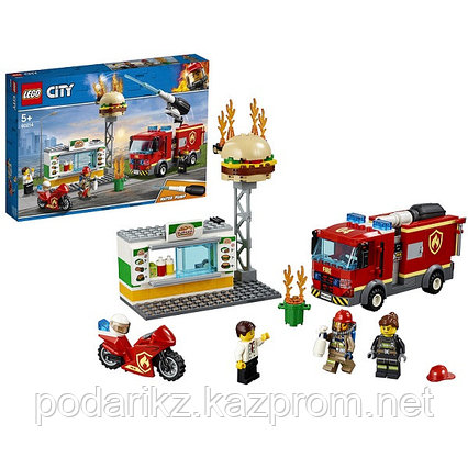 LEGO City 60214 Конструктор ЛЕГО Город Пожарные: Пожар в бургер-кафе