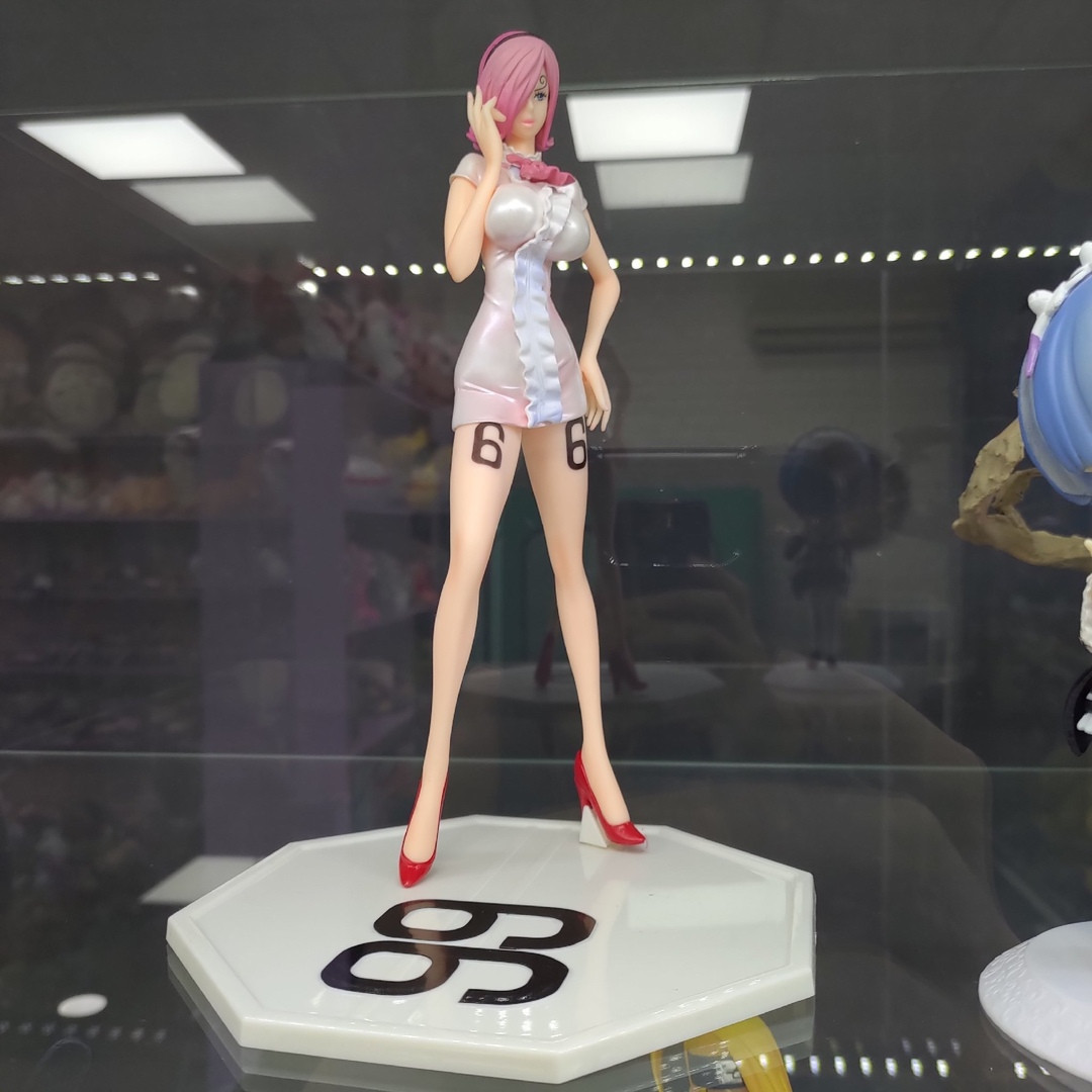 Статуэтка Рейджу Уинсмоук из "One Piece"