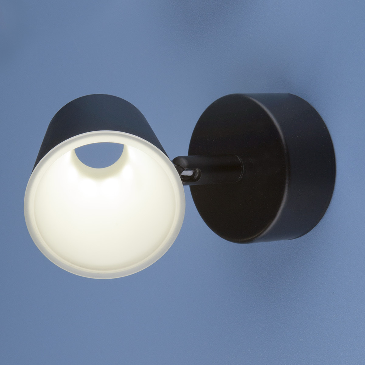 Светильник светодиодный стационарный черный матовый DLR025 5W 4200K - фото 2 - id-p75503910