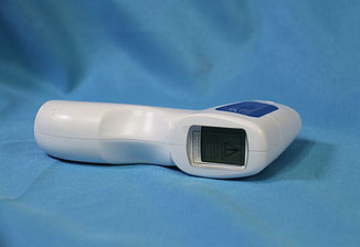Инфракрасный бесконтактный термометр тепловизор