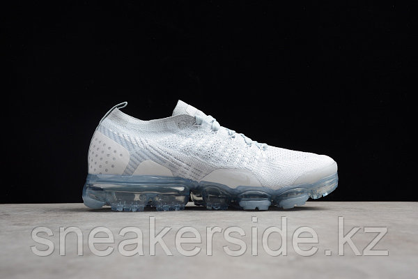 All white vapormax 2.0 hotsell