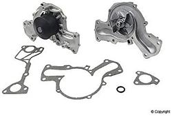 Помпа Mitubishi 6G72 6G74 pajero MD979171