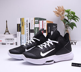 Nike LeBron Witness 3 "Black and White" (40-46)