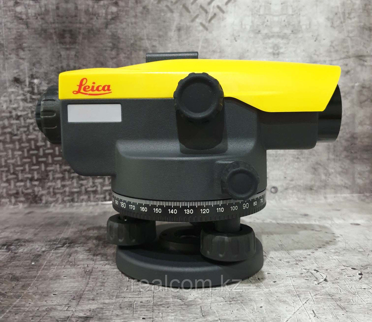 Оптический Нивелир Leica NA320