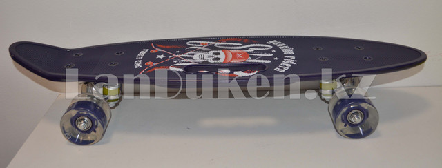 Longbord 60*15 Genuine riders street king s ruchkoj i so svetyashchimisya kolesami (penni bord)