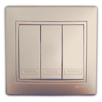 Выключатель тройной жемчужно-белый перламутр со вставкой Мира 701-3030-109 - фото 1 - id-p75501009