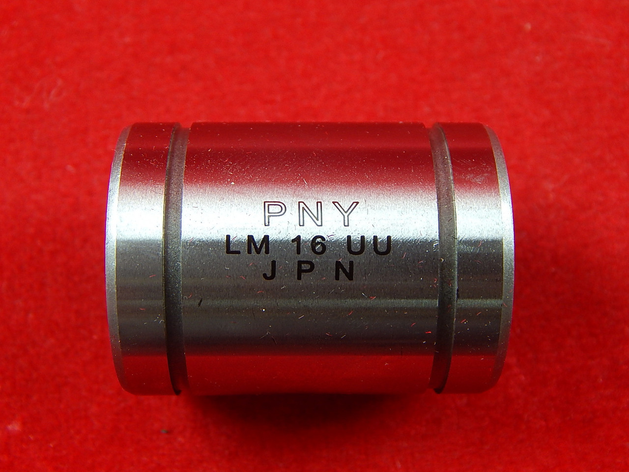 Подшипник PNY LM16UU, 16x28x37 мм., Япония - фото 1 - id-p76715425