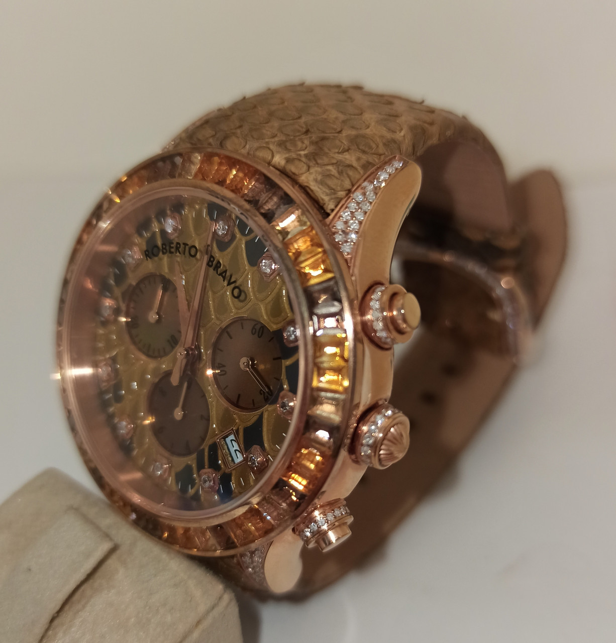 Золотые часы с бриллиантами (ул.Жолдасбекова 9а) - фото 5 - id-p101527665