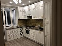 Кухонный гарнитур угловой. Белый. Неоклассика. 3*2