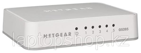 Свич Netgear (GS205-100PES)