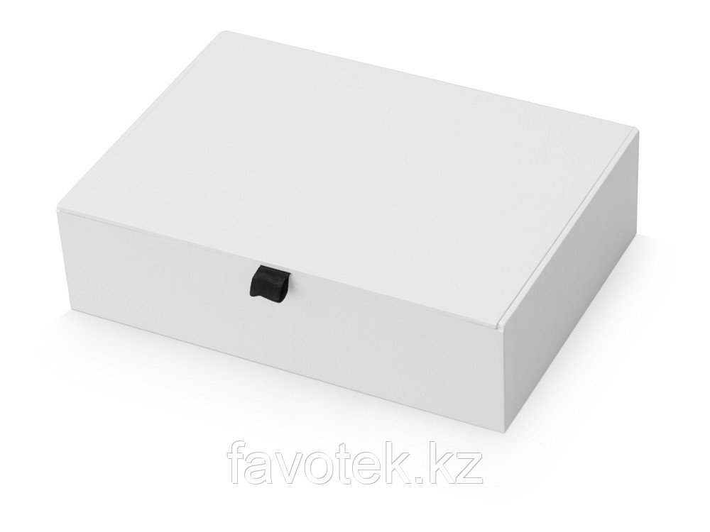 Коробка подарочная White M