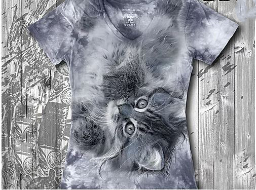 "Котёнок серый" Женская футболка варенка с 3D принтом