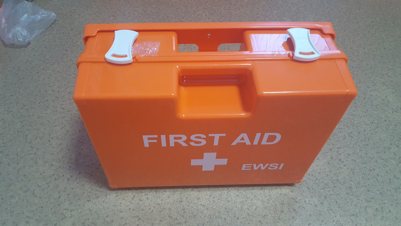 Ұжымдық дәрі қобдишасы / First aid kit, universal - фото 1 - id-p77030925