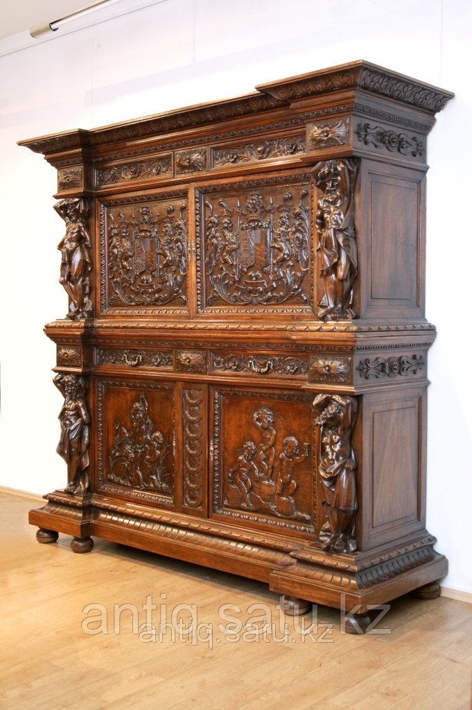 Уникальный кабинетный шкаф с гербом маркиза де Ласаль - фото 2 - id-p77096504