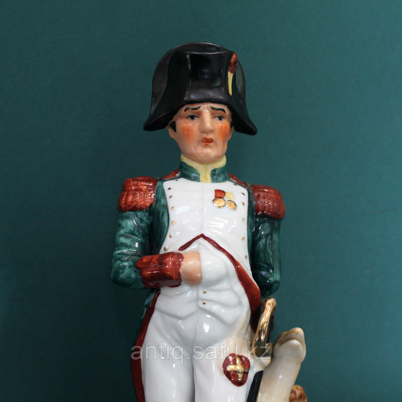 Фарфоровая статуэтка Наполеона - фото 2 - id-p77096581