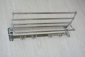 Полка металлическая настенная с крючками, хром А37