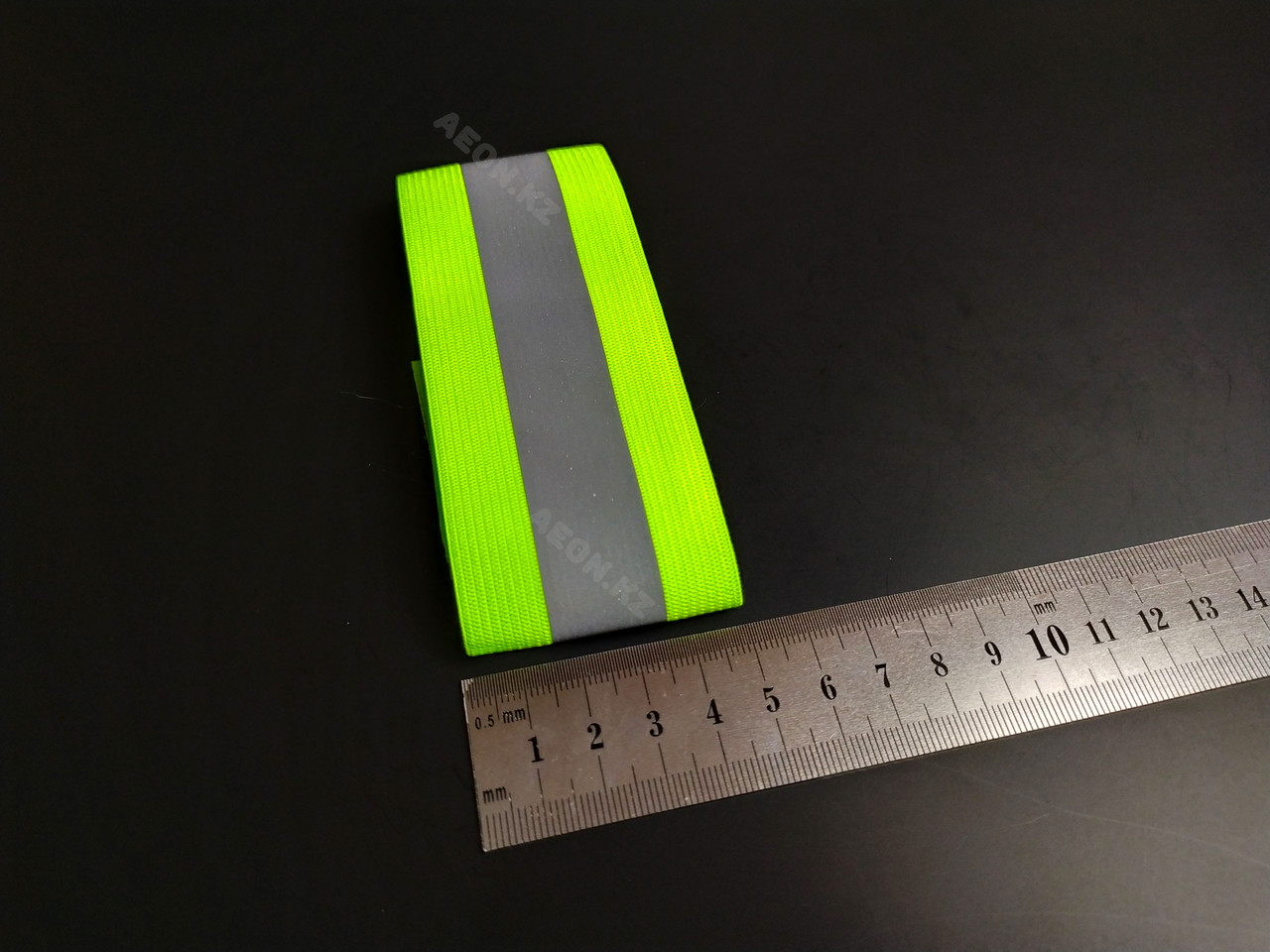 Светоотражающий эластичный браслет салатовый с одной полоской - фото 6 - id-p77143178