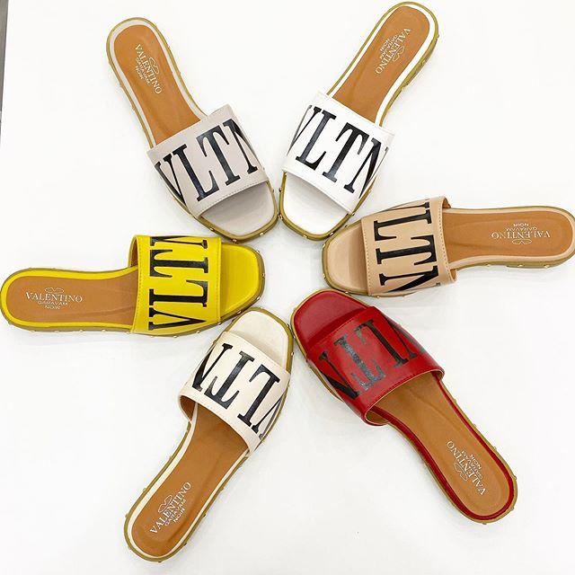 Шлепки VLTN