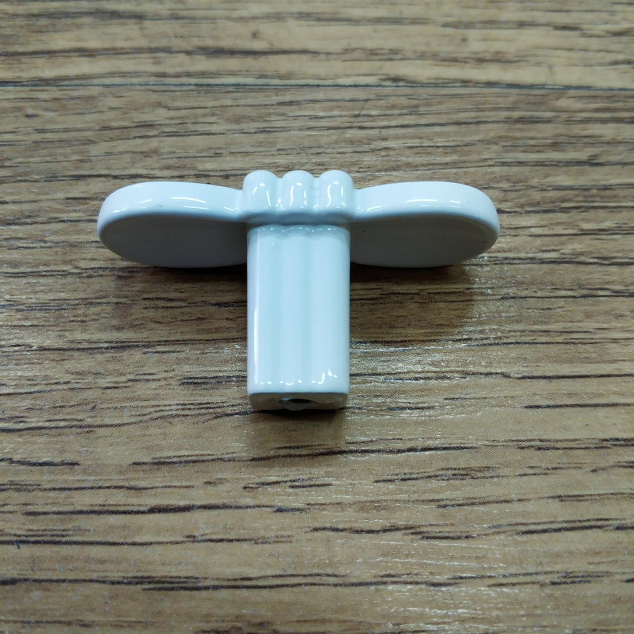 Ручка 0390 KNOB WHITE