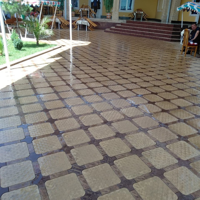Крупная тротуарная плитка, фото 1