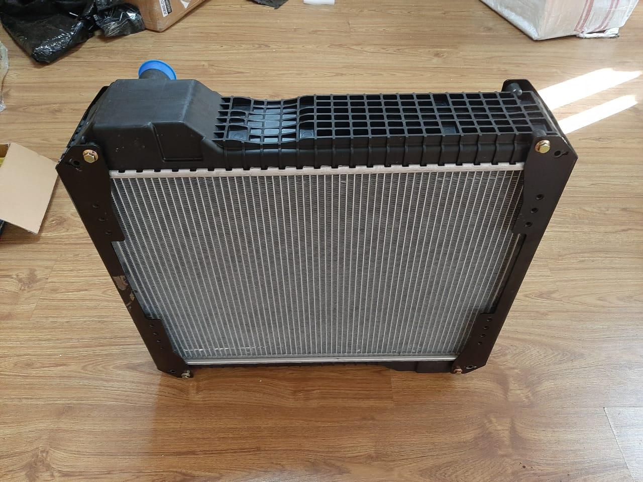 Радиатор для Hidromek 102B - фото 1 - id-p77497094