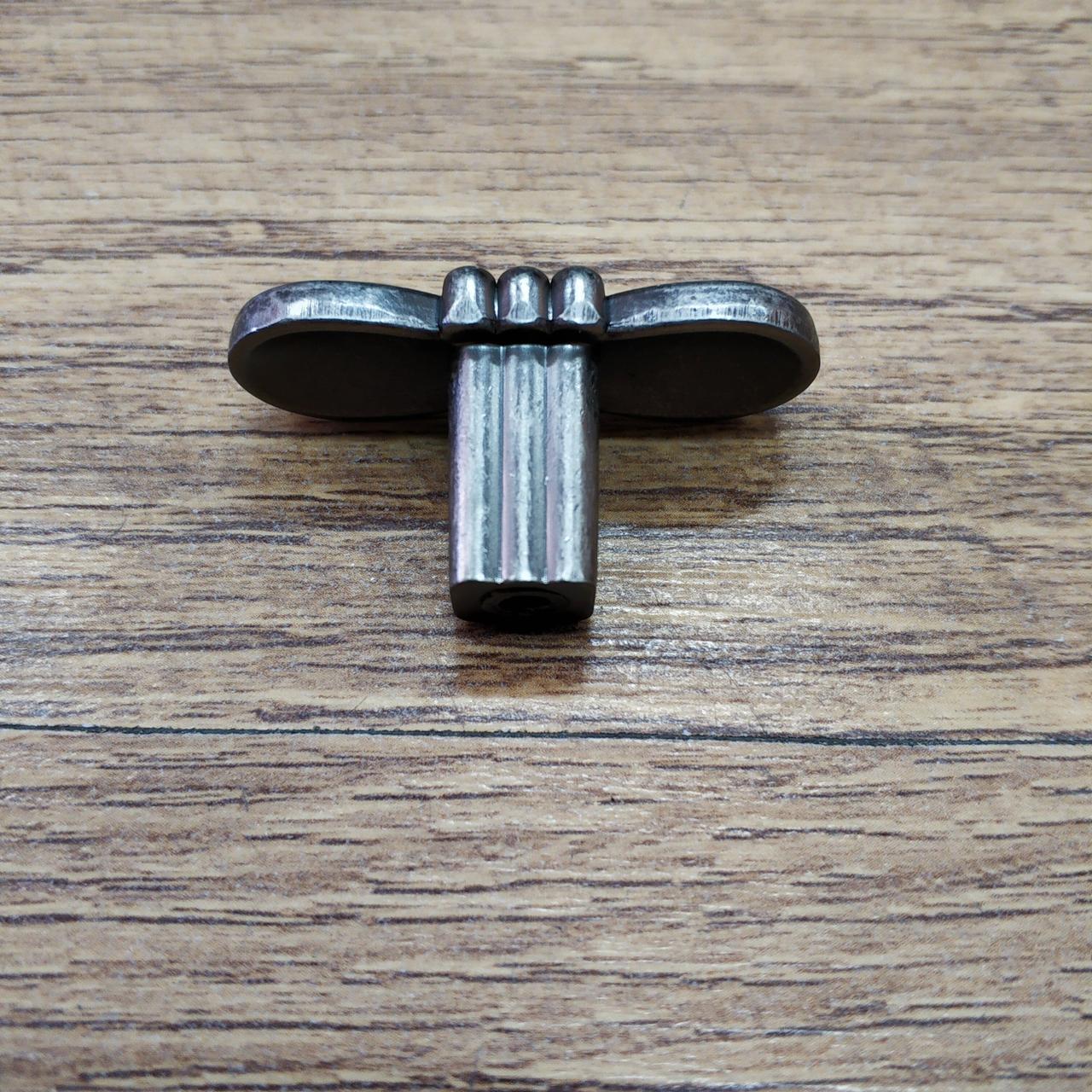 Ручка 0390 KNOB DAN