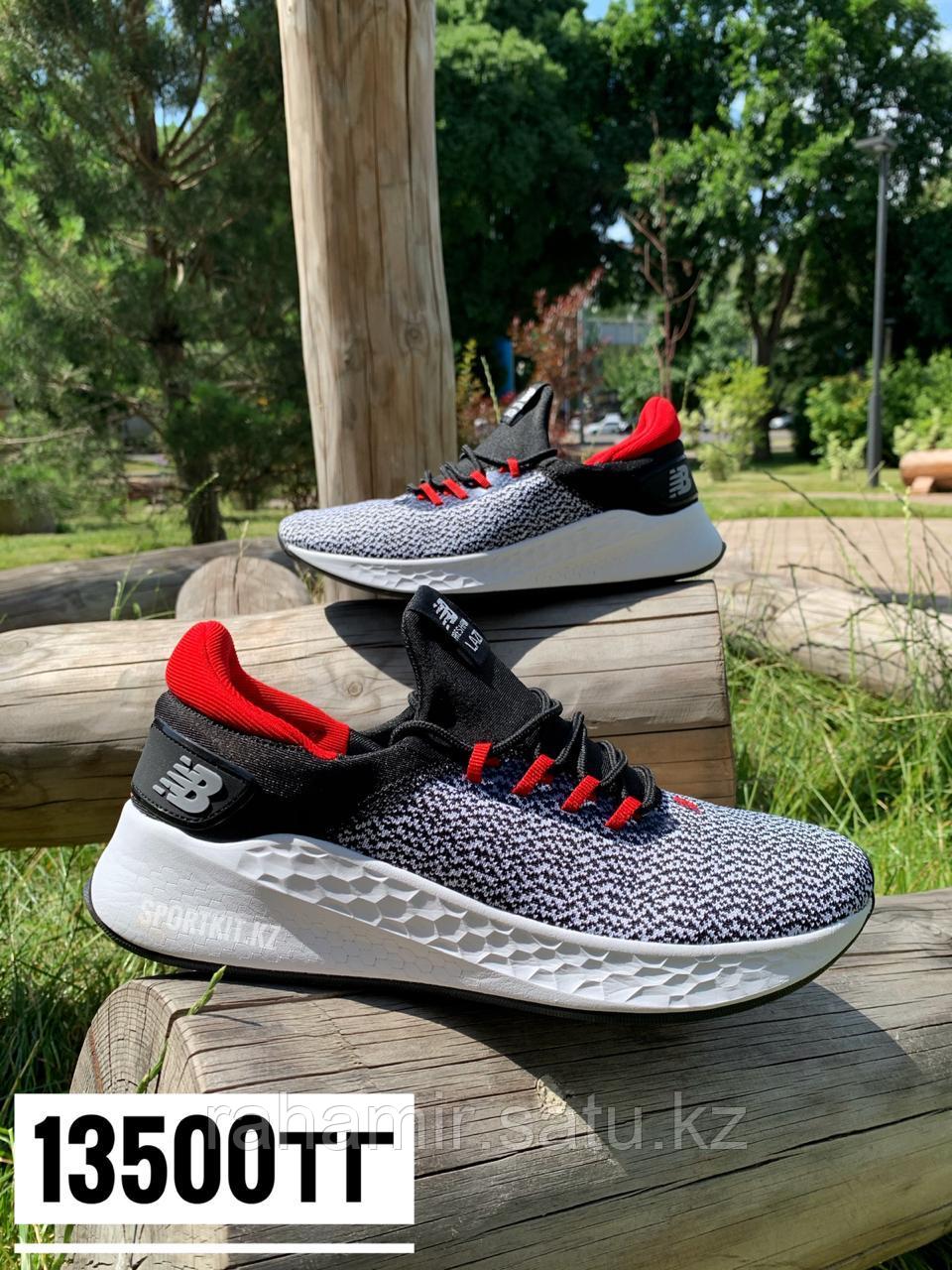 Кроссовки NB Fresh Foam Lazr 2035-5 черн бел