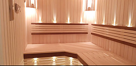 Финская сауна с парообразователем. Размер = 2,7 х 1,9 х 2,2 м. Адрес: г. Алматы, ул. Жанибекова 4