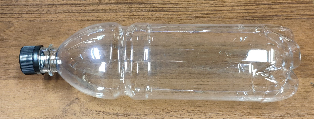 Бутылка 1Л прозрачная круглая+крышка (100шт в упак,3.3кг,ДШВ 80*77*28sm)(ВД 270х82мм) - фото 3 - id-p77710181