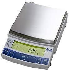 Весы лабораторные профессиональные UW-4200H (НПВ 4200г, d=0,01г; встроенная калибровка; платформа 170х180 мм)