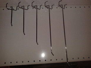 Крючки  для перфорированного стеллажа, шаг перф.50мм, длина 200мм. пр.Россия