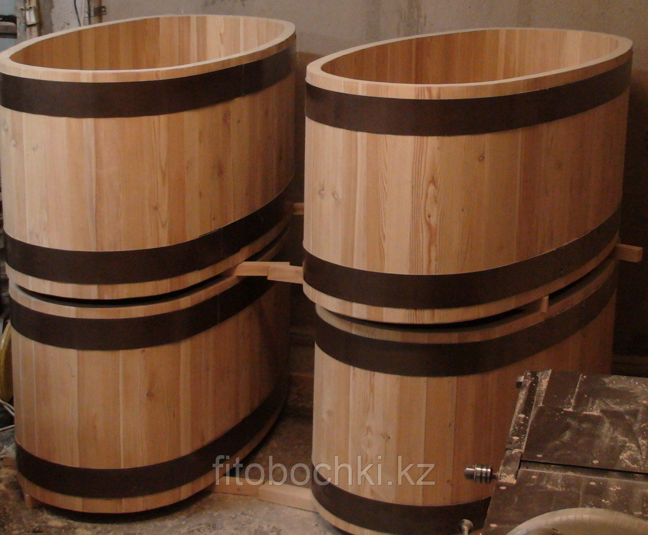 Купель "Восточная", 750(H)*700(B)*1600(L) мм