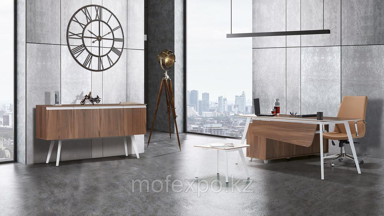 Кабинет руководителя MODERN