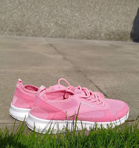 Кроссовки женские розовые Reebok 36-41 размер