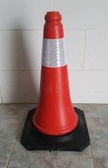 Конус дорожный 75 см./ Traffic cone