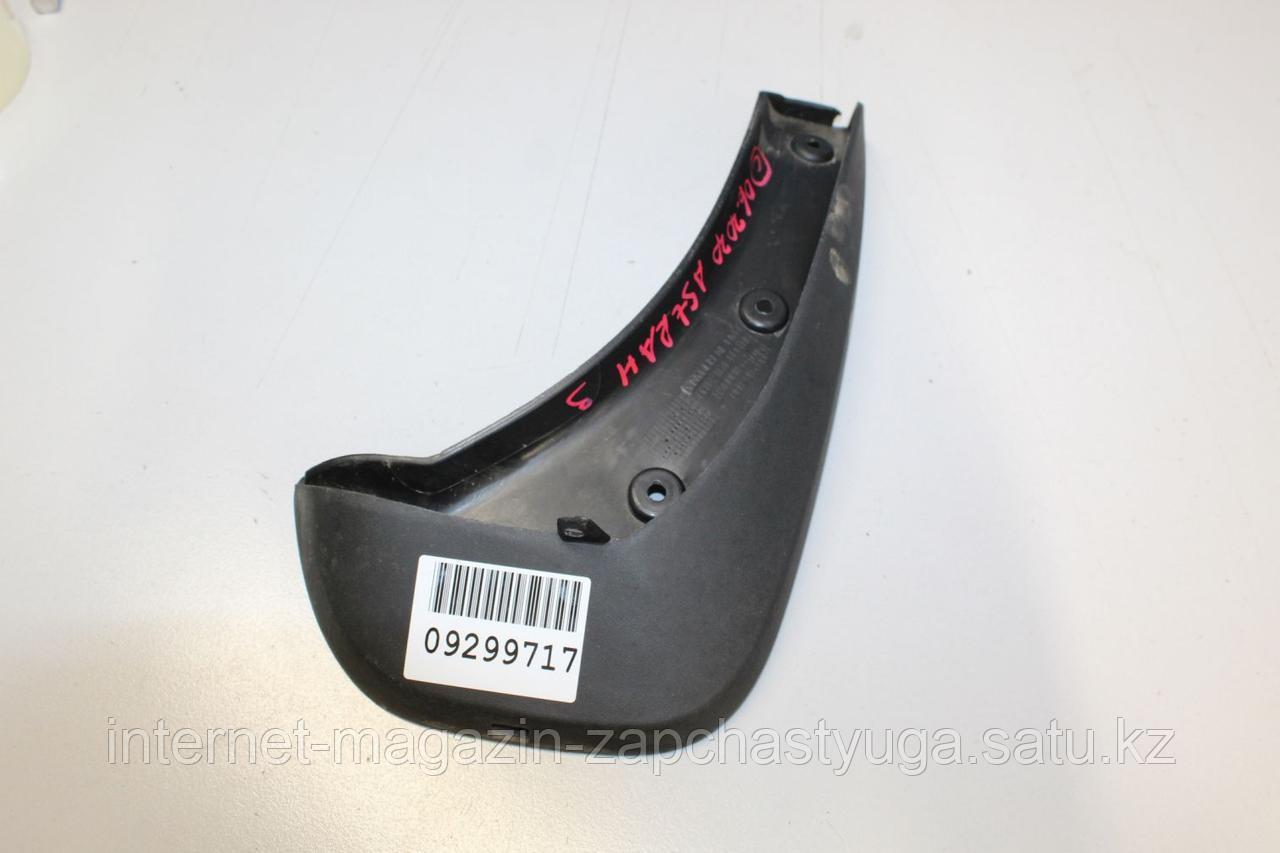 93165196 комплект передние брызговики. Locker. Брызговик astra h. Opel astra 2010 1. Rein брызговики задние opel astra j.