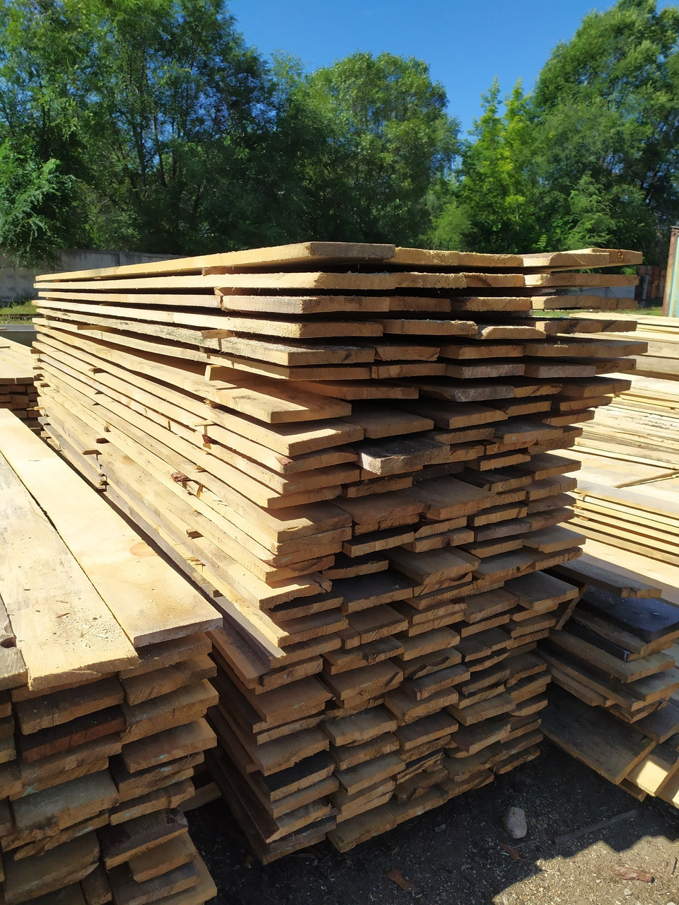 Доска обрезная из сосны 24*165*3000
