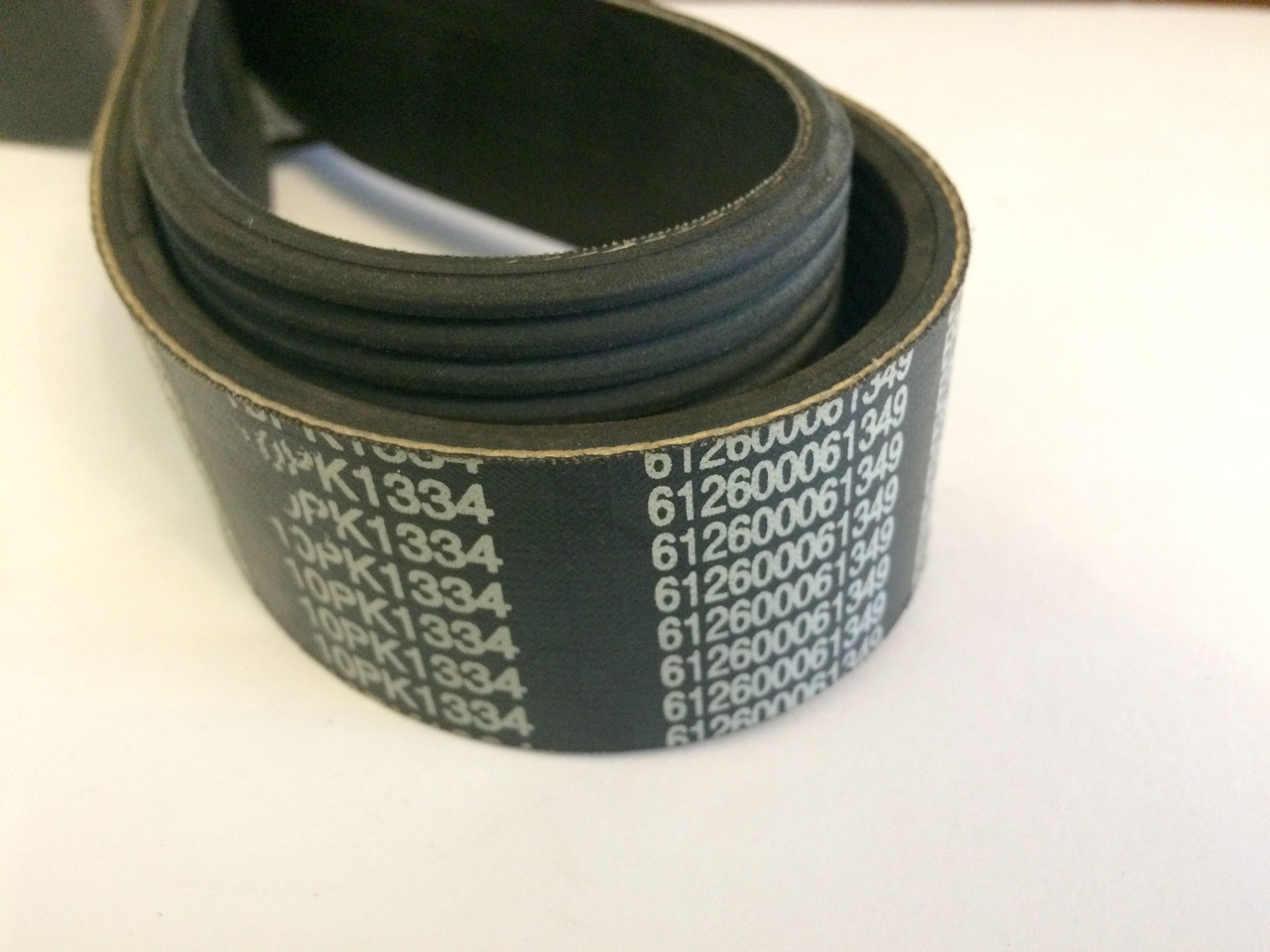 Ремень привода (помпы) 10РК1334/612600061349, фото 1